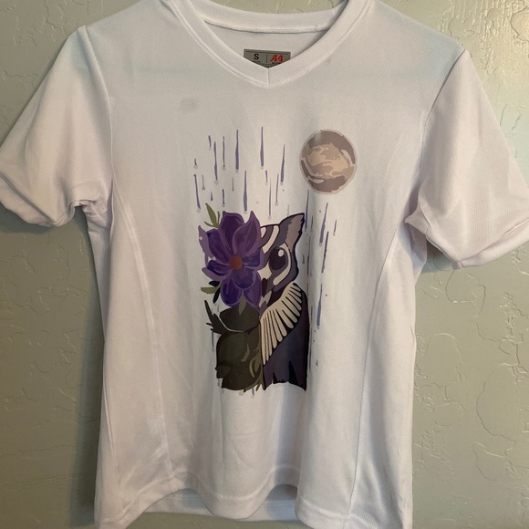 Custom made fitted tee - Picture 1 of 3